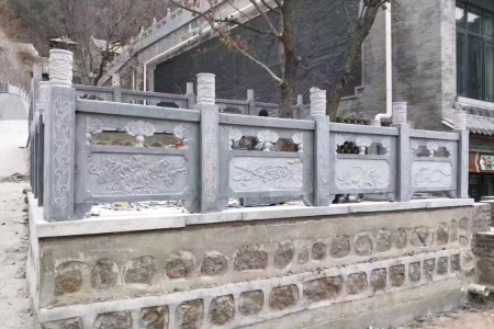 青石栏杆案例