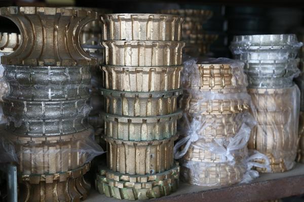 辉龙石材辅料贸易商行