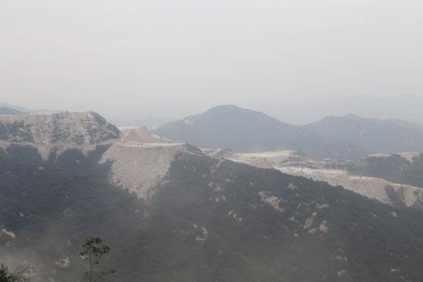 黄金麻矿山