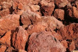 红色火山岩原料