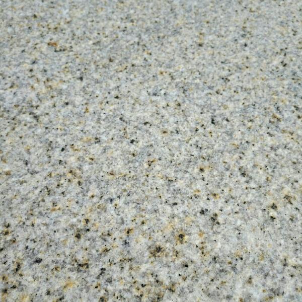 黄锈石（荔枝面）