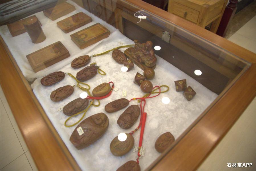 砭石工艺品