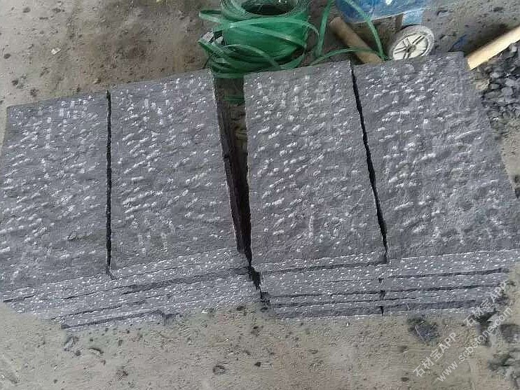 湛江黑菠萝面