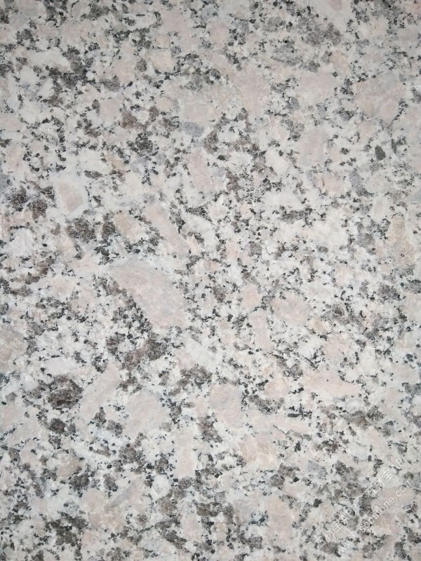 供应梨花红火烧面毛面地铺石材