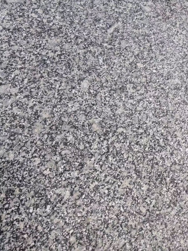 小铁灰光面（大花芝麻灰）