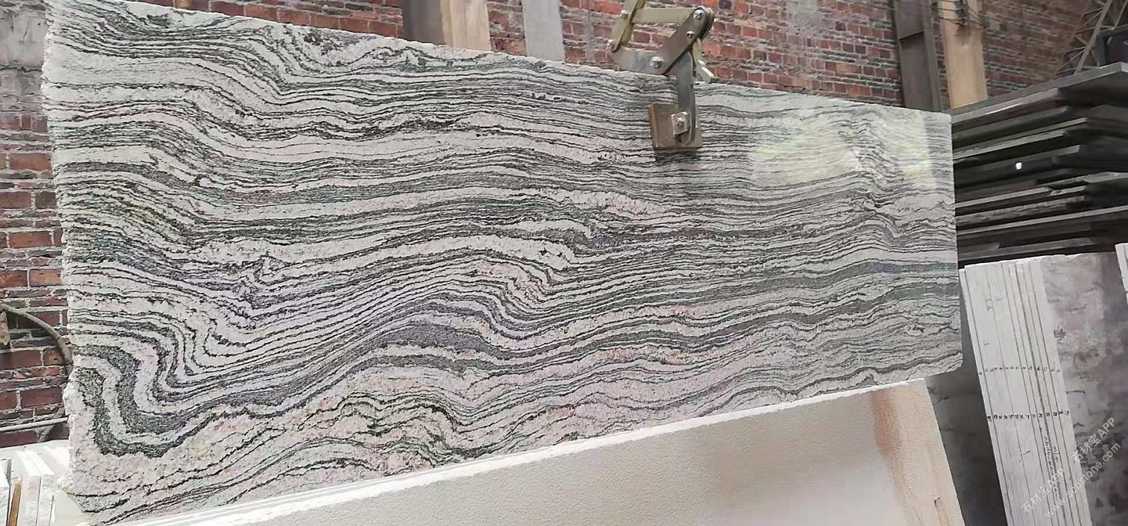 雪浪金麻大板展示