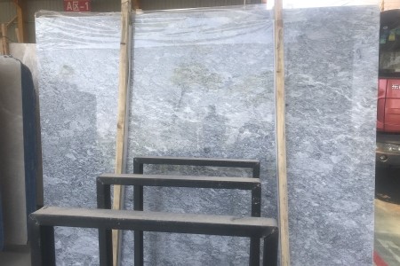诺贝尔灰大板