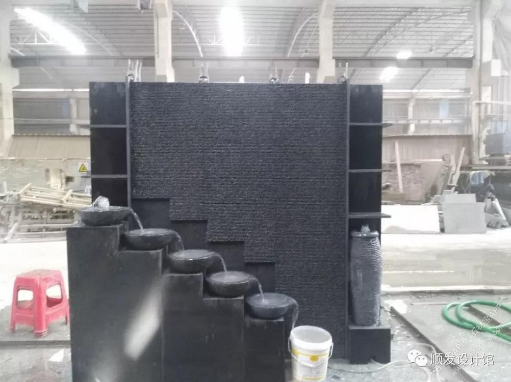 水幕墙罐子书架款