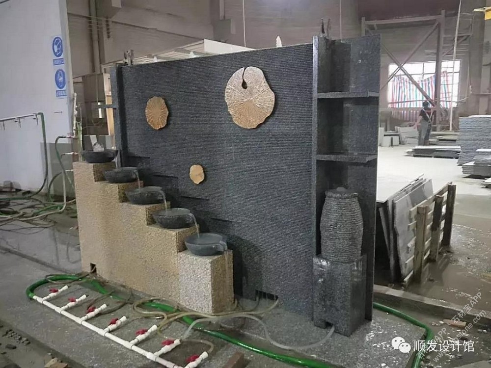 水幕墙罐子书架款