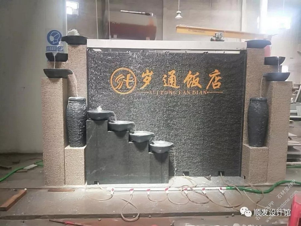 水幕墙罐子书架款