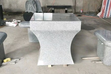 石制桌椅
