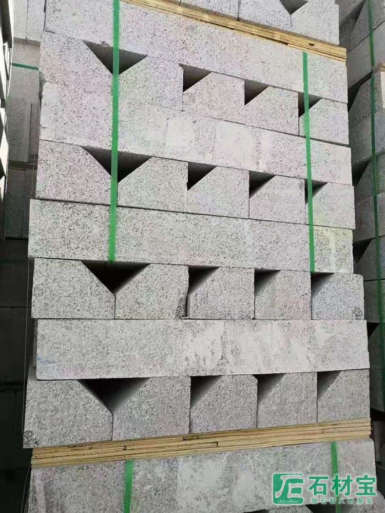 异型大倒角路沿石