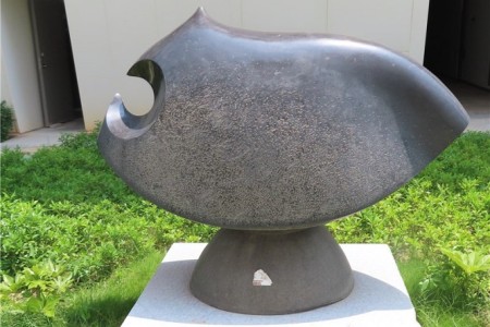 山西黑蒙古黑石雕鱼抽象石头鱼雕塑