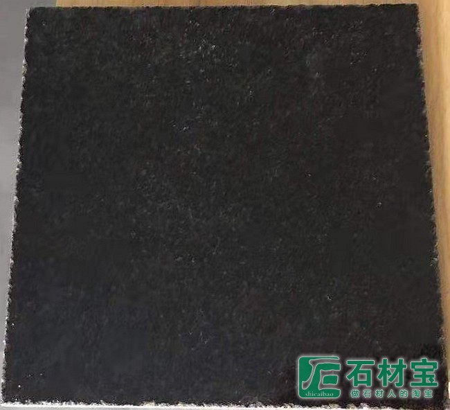 芝麻白(603)小花染黑色