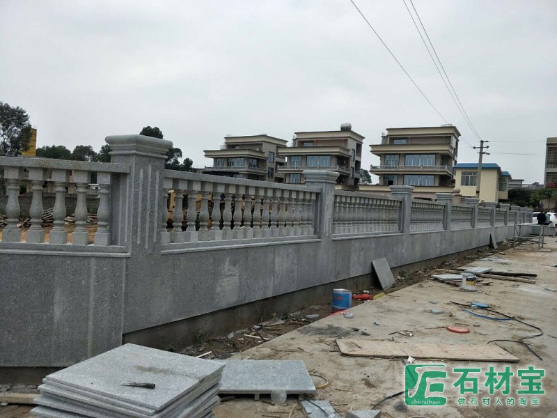 廉江芝麻白栏杆