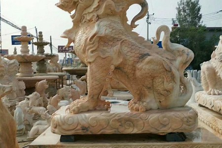 动物石材雕塑