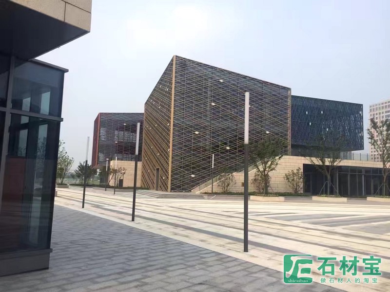 随州黄金麻地铺石外墙干挂工程案例 