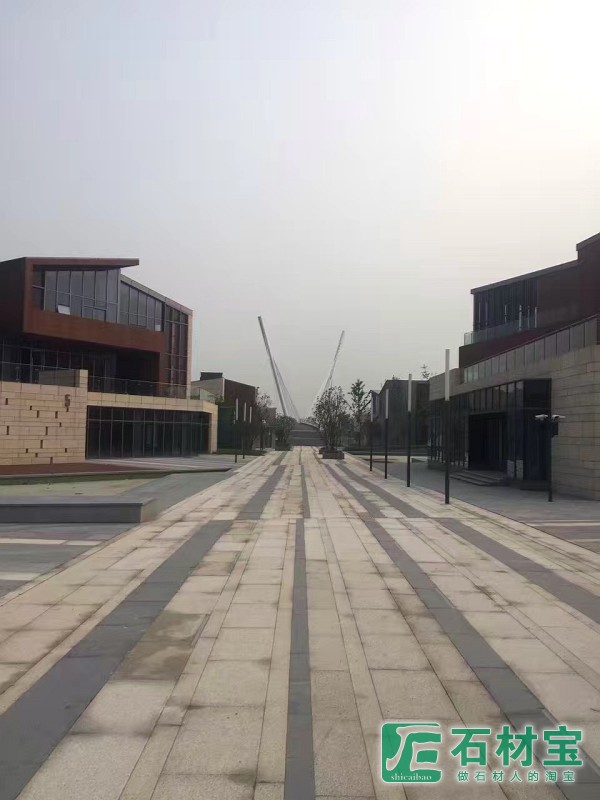 随州黄锈石 湖北黄锈石 随州黄金麻地铺