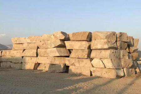 随州黄金麻花岗岩荒料 地铺园林建筑黄金麻石材 加工定制