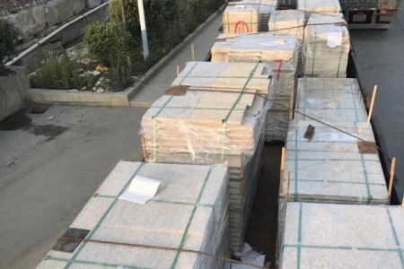 随州黄金麻花岗岩荔枝面外墙干挂 火烧板黄锈石地铺工程石材