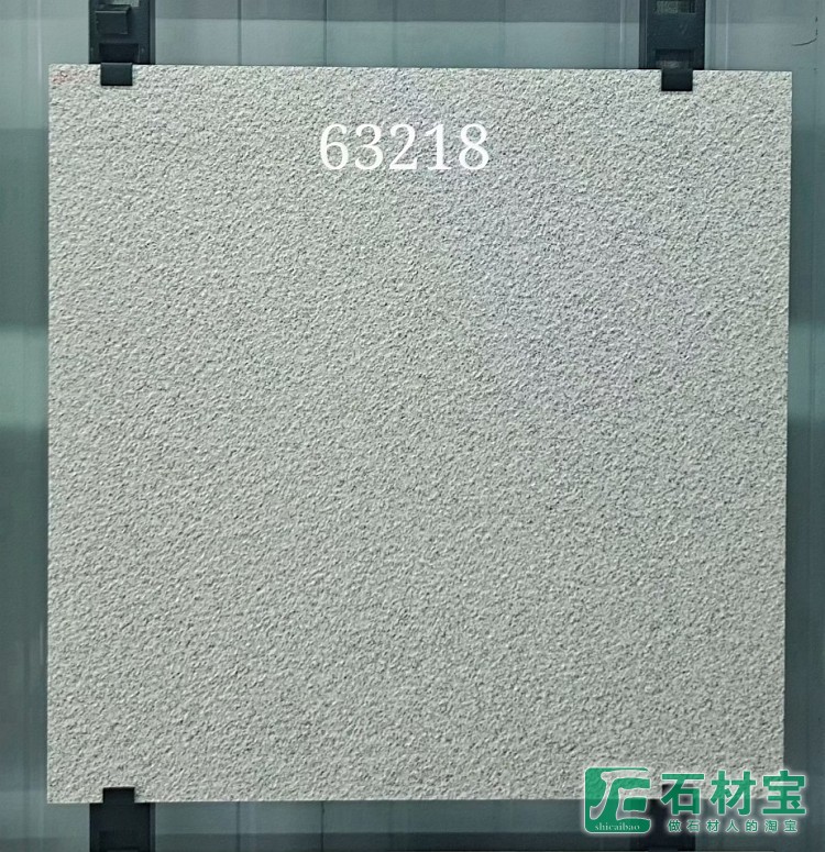 63218