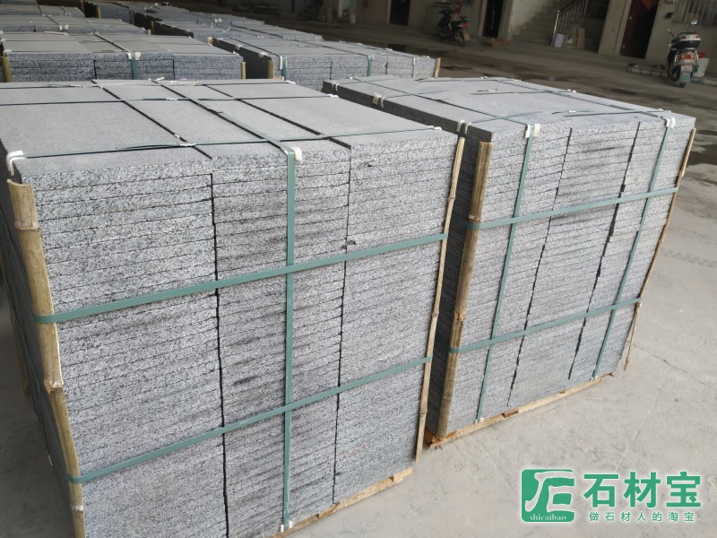 芝麻黑地铺成品板