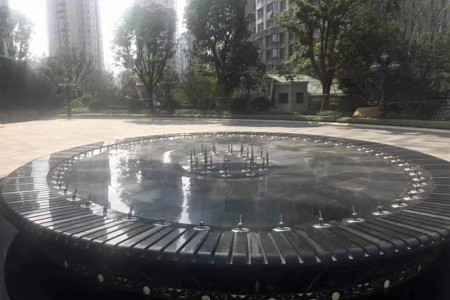 黑金沙喷水池