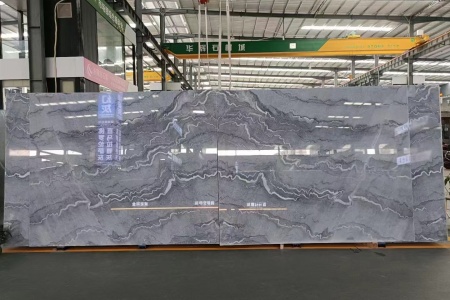 布鲁斯灰对拼款