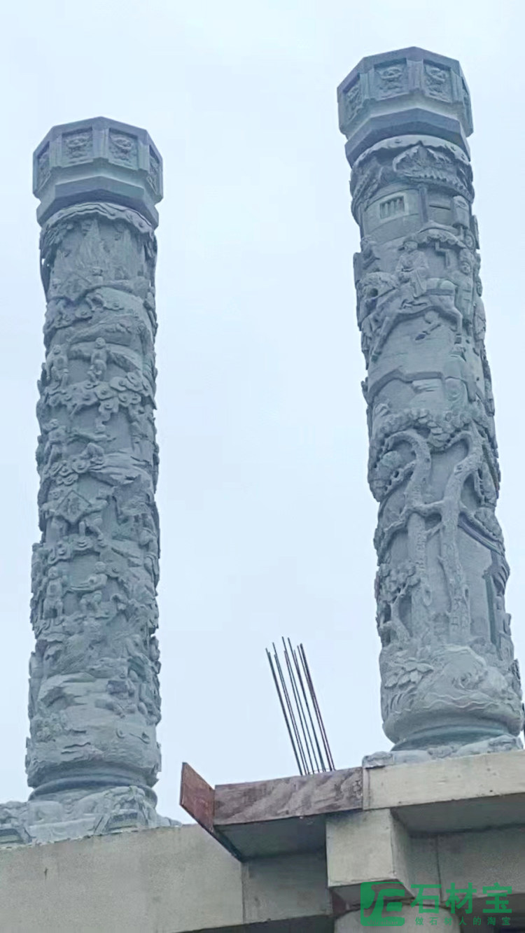 龙纹柱