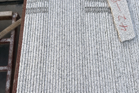 超薄石材保温一体板