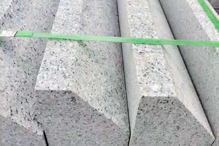 路沿石