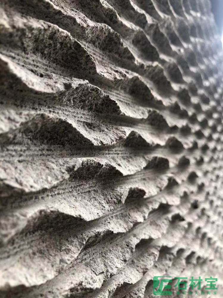 流水石