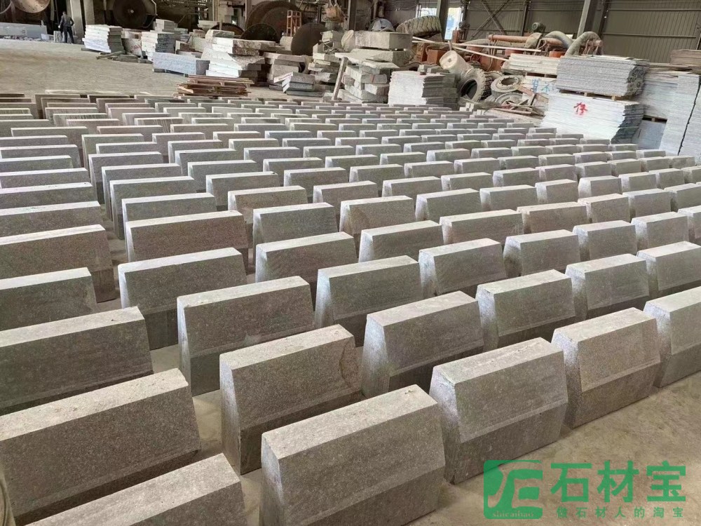路沿石