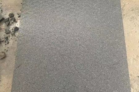 柬埔寨黑水洗面