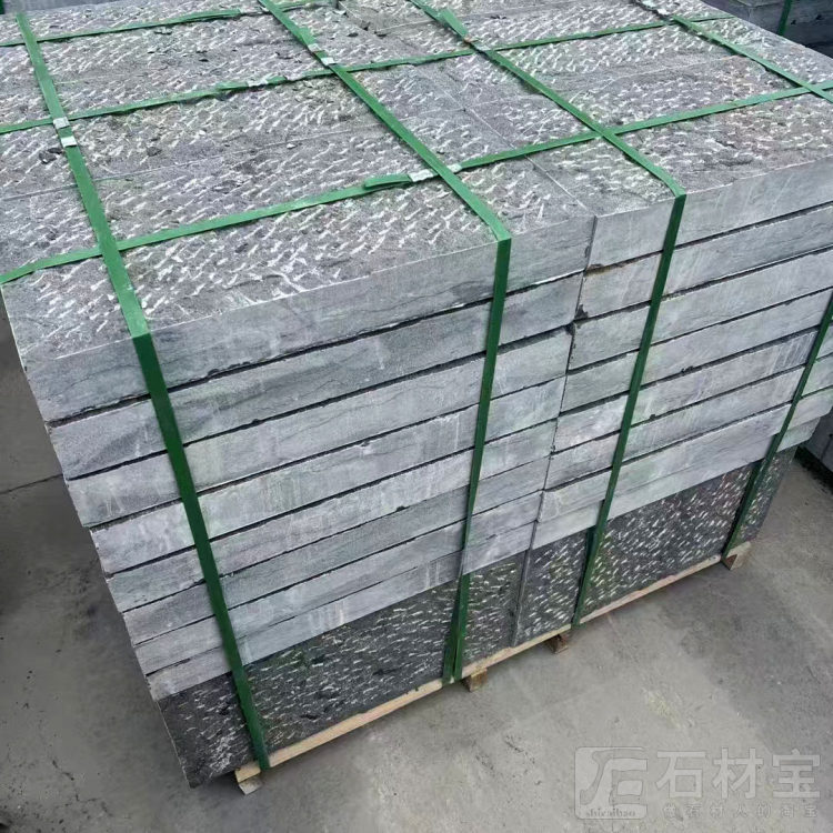 青石板菠萝面