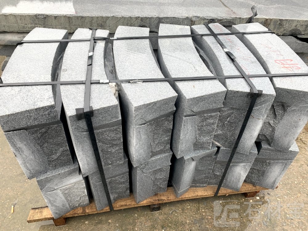 提色芝麻黑路沿石