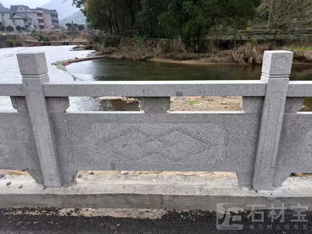 石栏杆