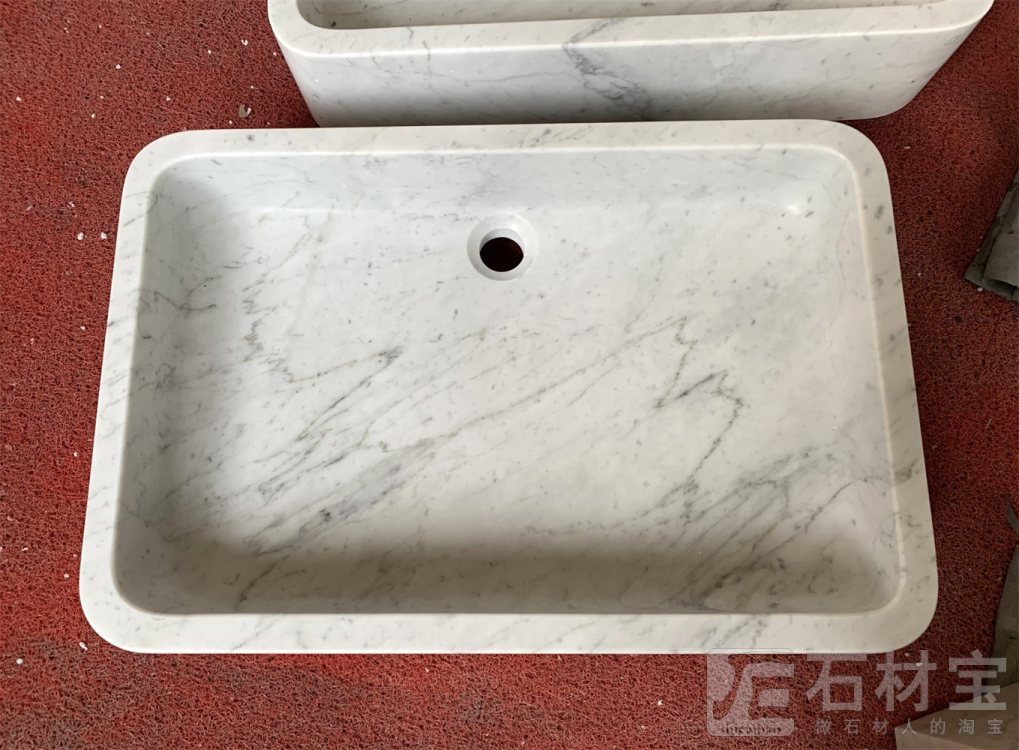 卡拉拉白洗手盆