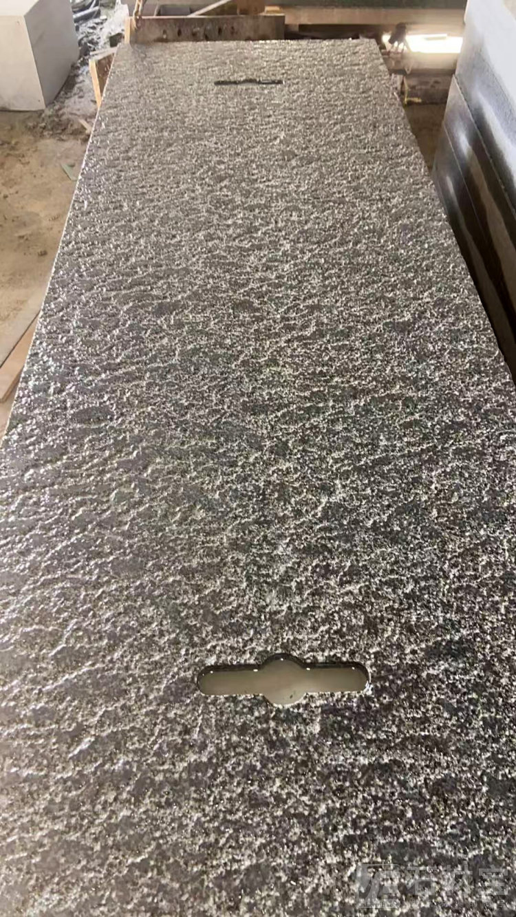 小蓝宝新芝麻黑仿古面