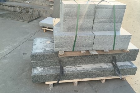 芝麻黑，芝麻灰