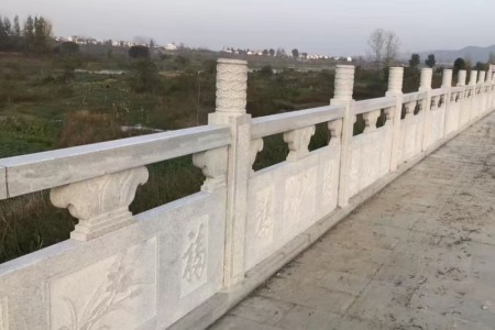 栏杆