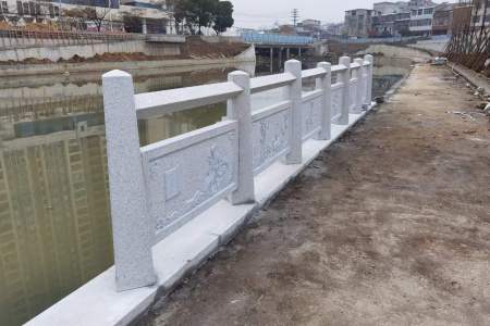 栏杆