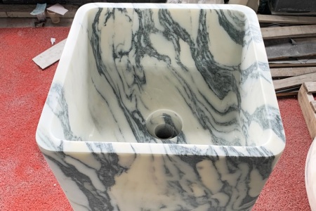 大花白柱盆