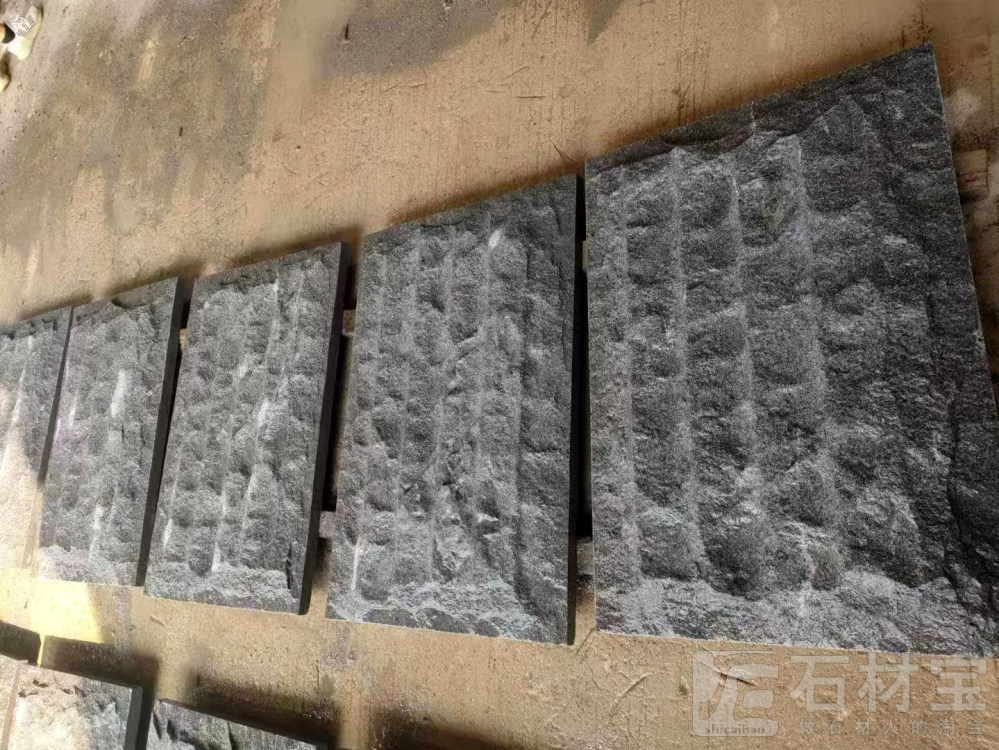 金寨芝麻黑蘑菇面