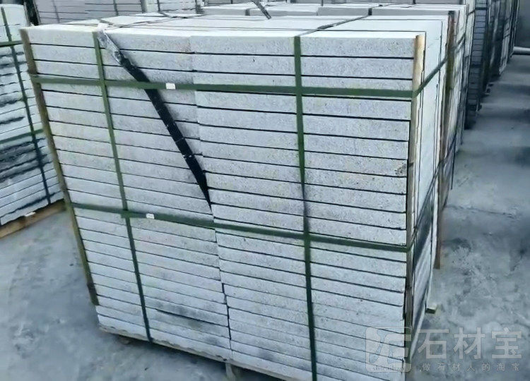 河南芝麻灰盲道石