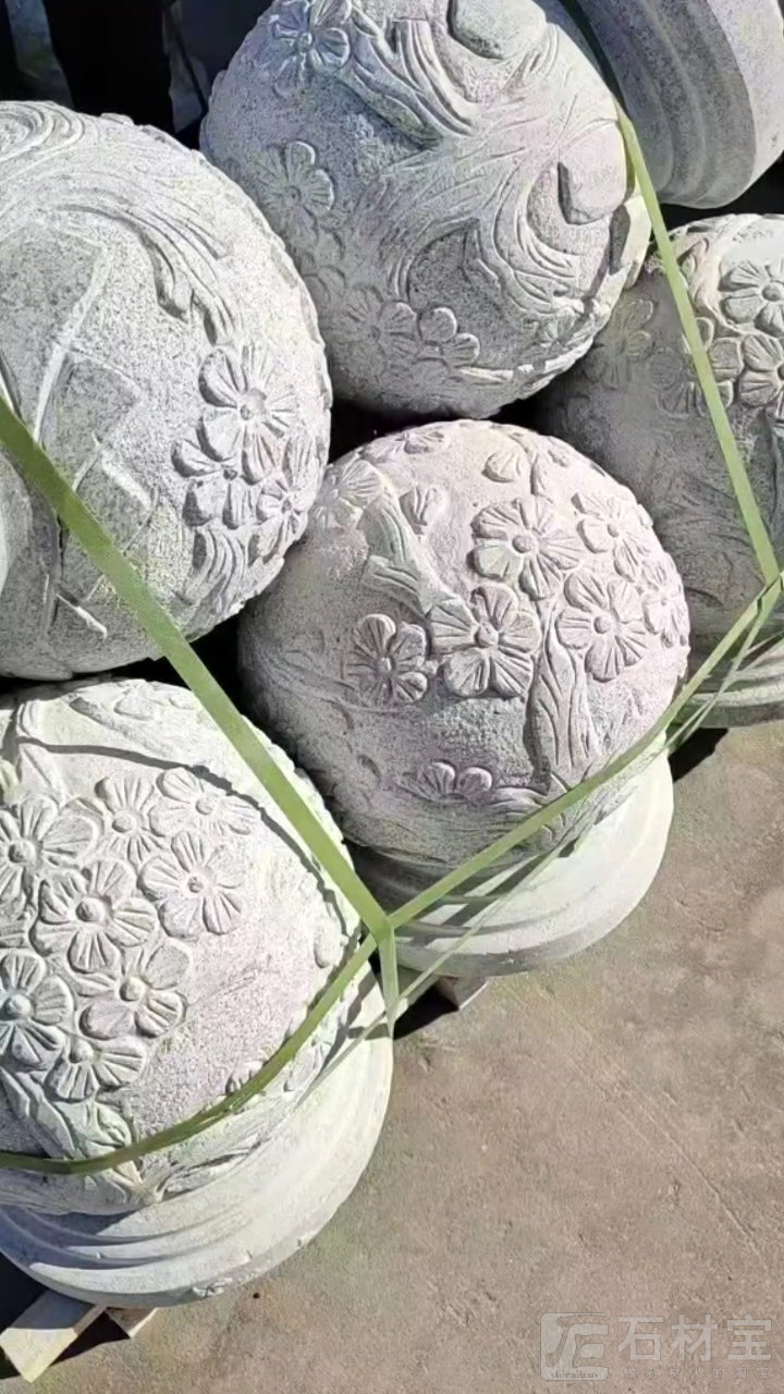 河南芝麻灰石雕圆球