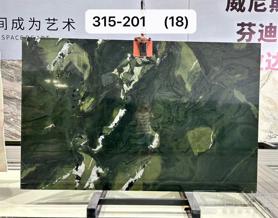 牛油果绿