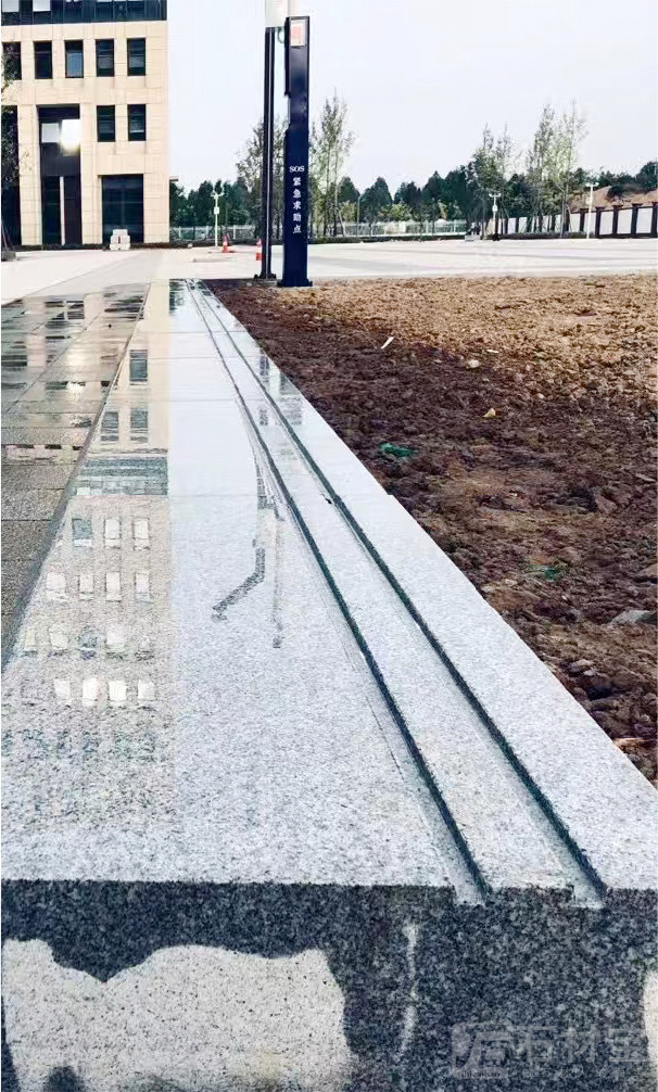路沿石