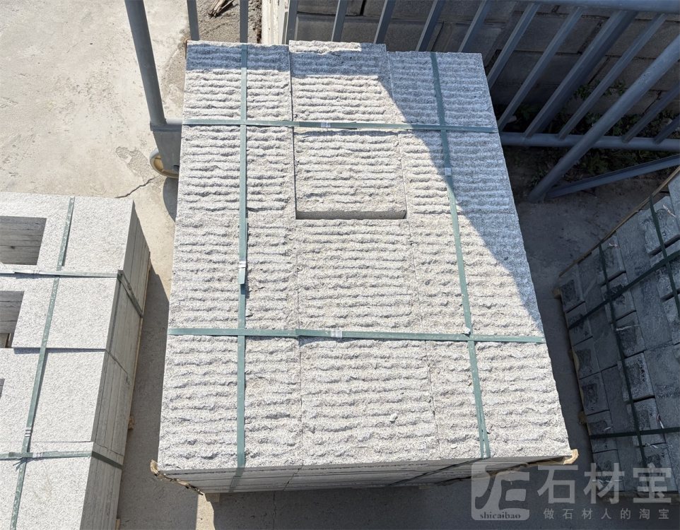 芝麻灰堑道面