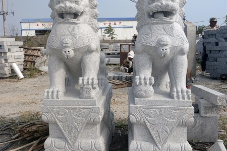 芝麻白芝麻灰石狮子(高度1200cm)